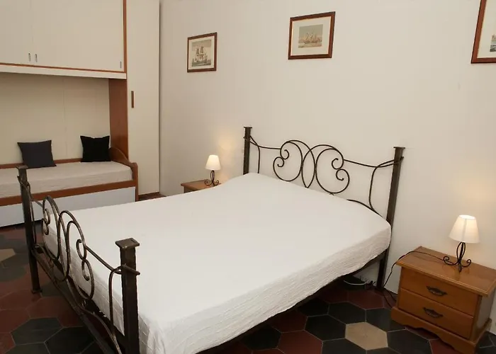 Poseidon Bed & Breakfast